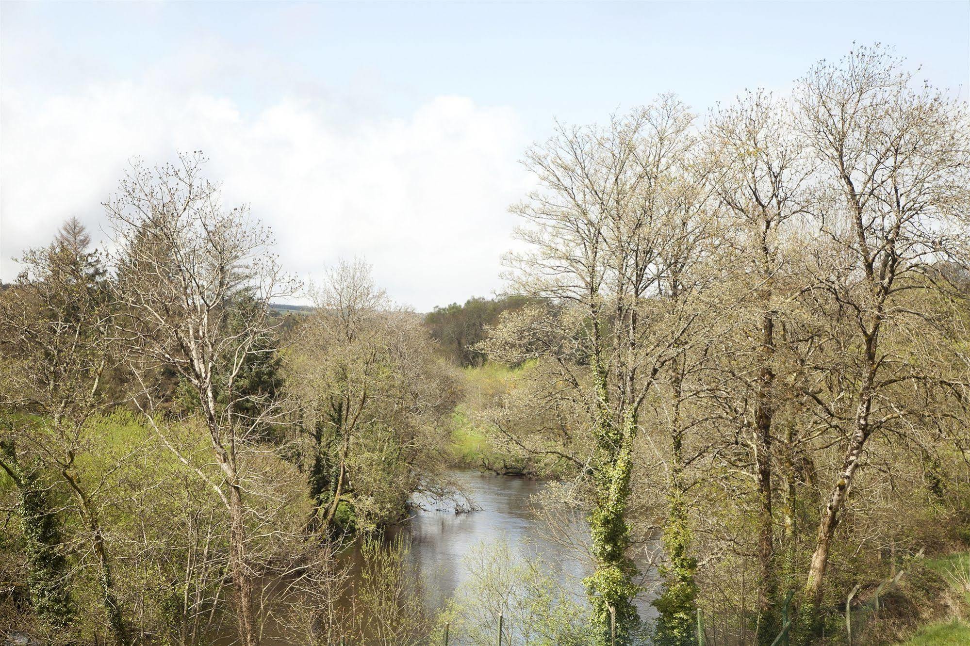 Riverside Park Hotel Macroom Exterior photo